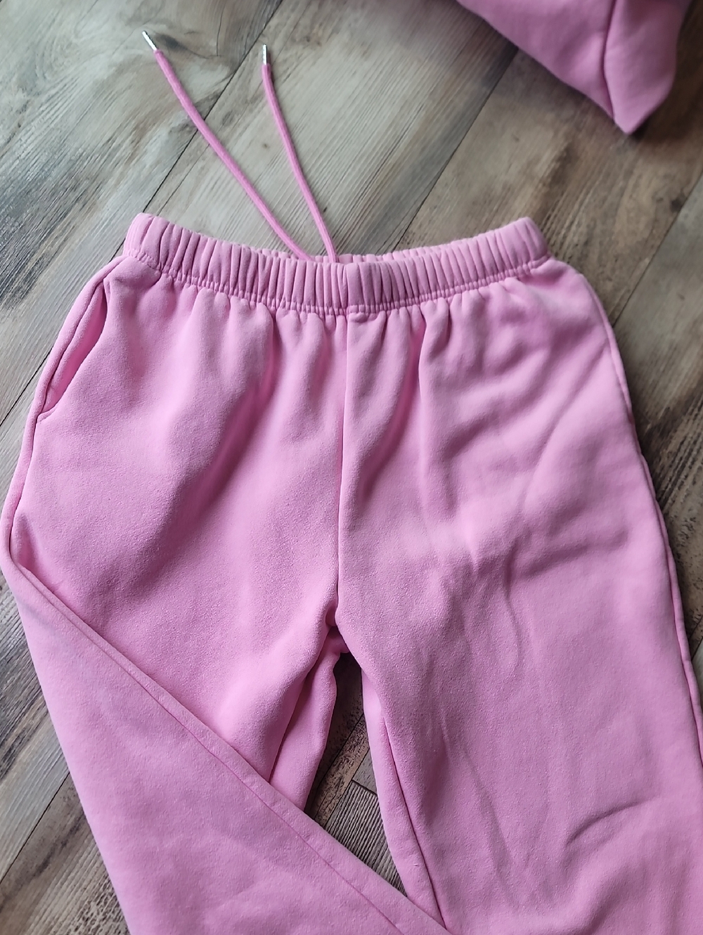 Cute Jogger Set - Picture 3 of 3
